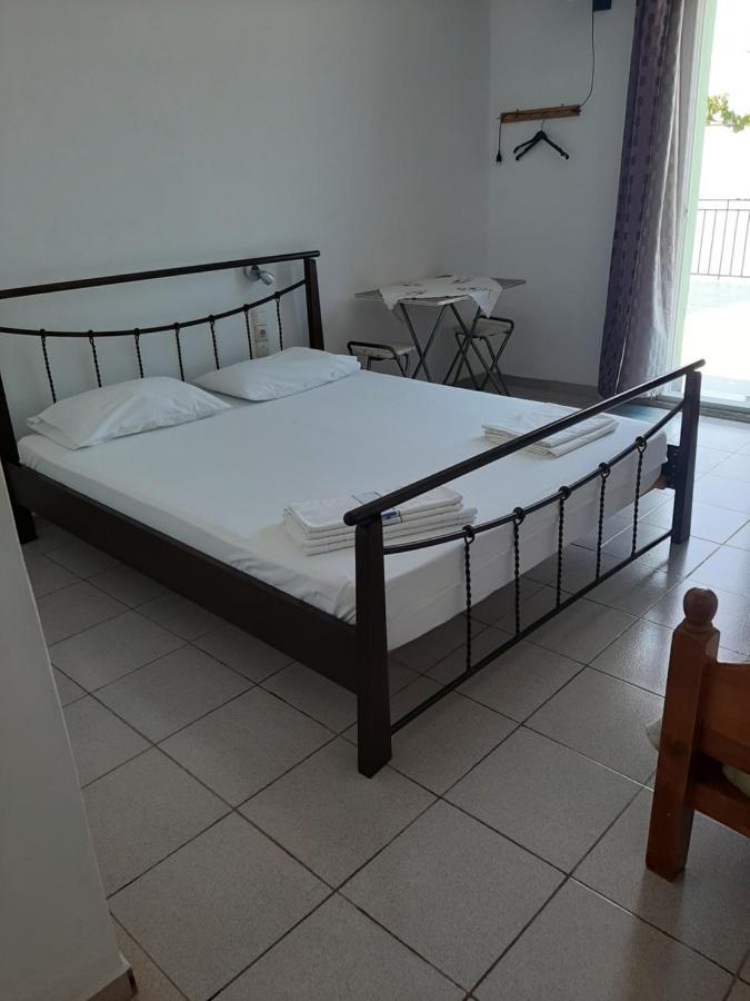 Valentina Rooms Qeparo Kültér fotó