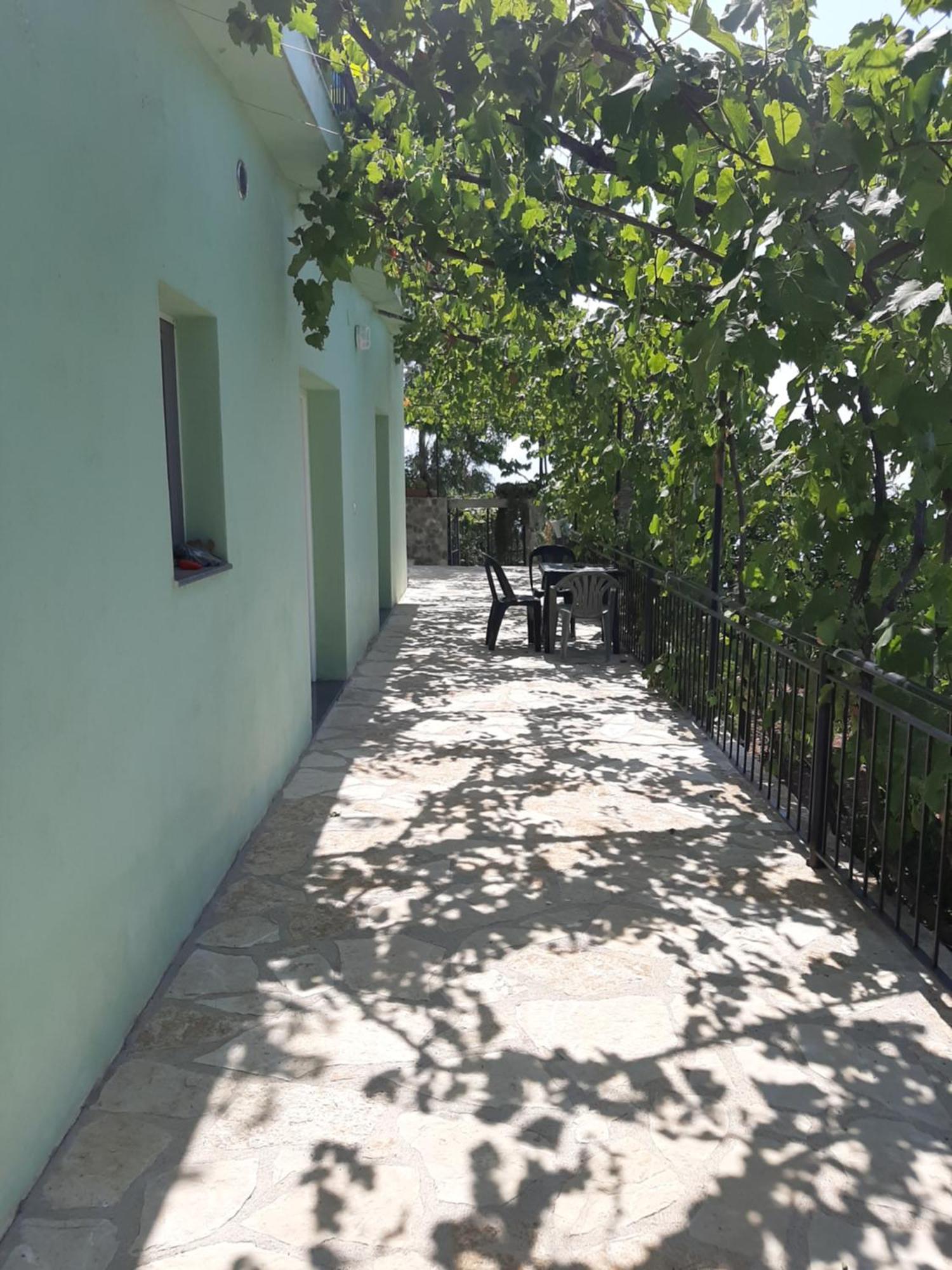 Valentina Rooms Qeparo Kültér fotó