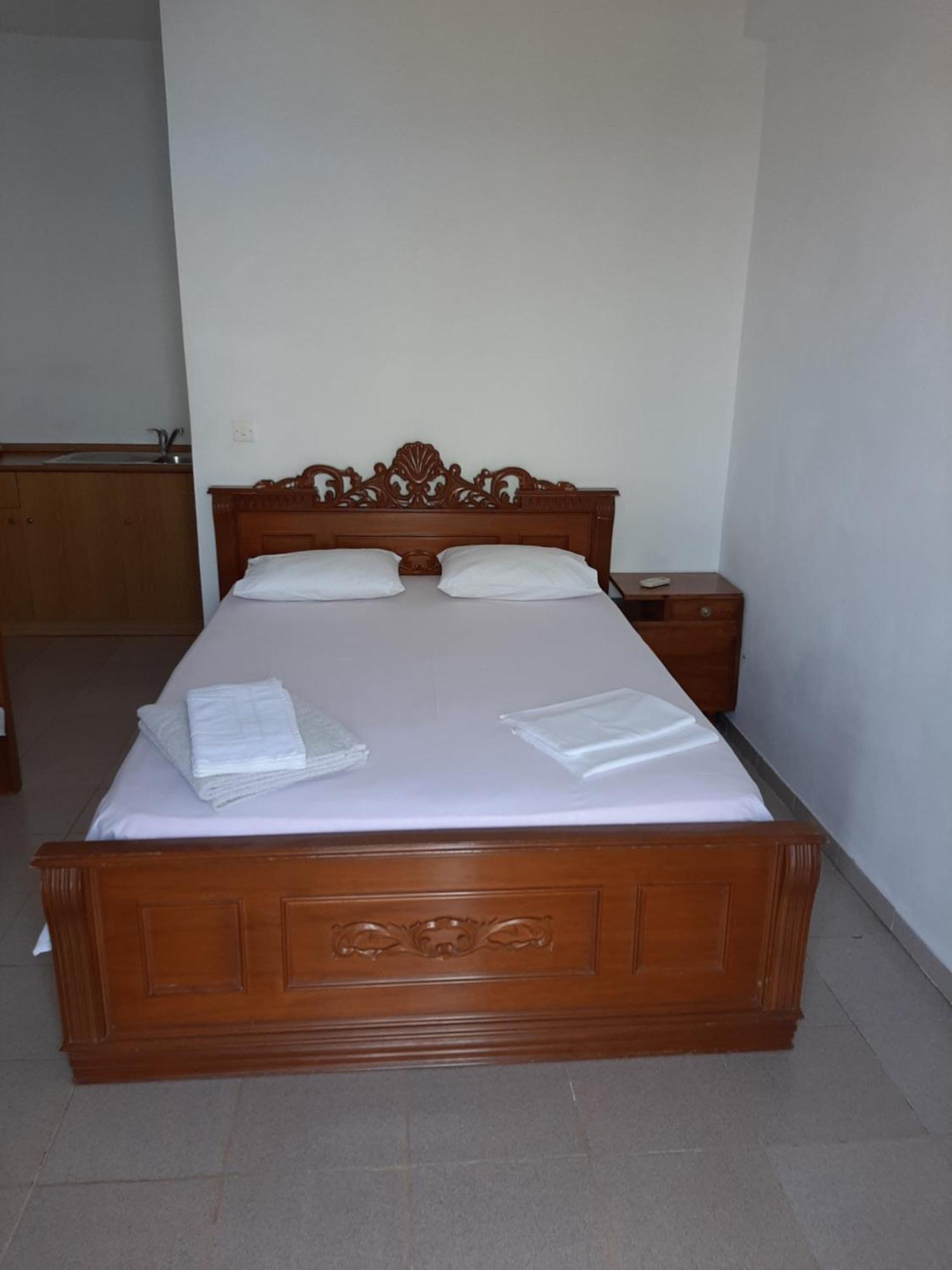 Valentina Rooms Qeparo Szoba fotó