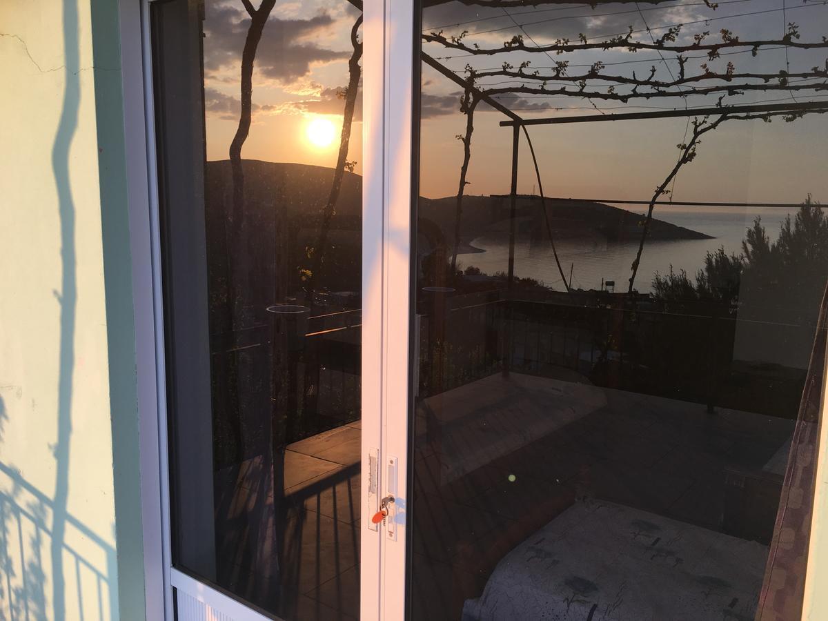 Valentina Rooms Qeparo Kültér fotó
