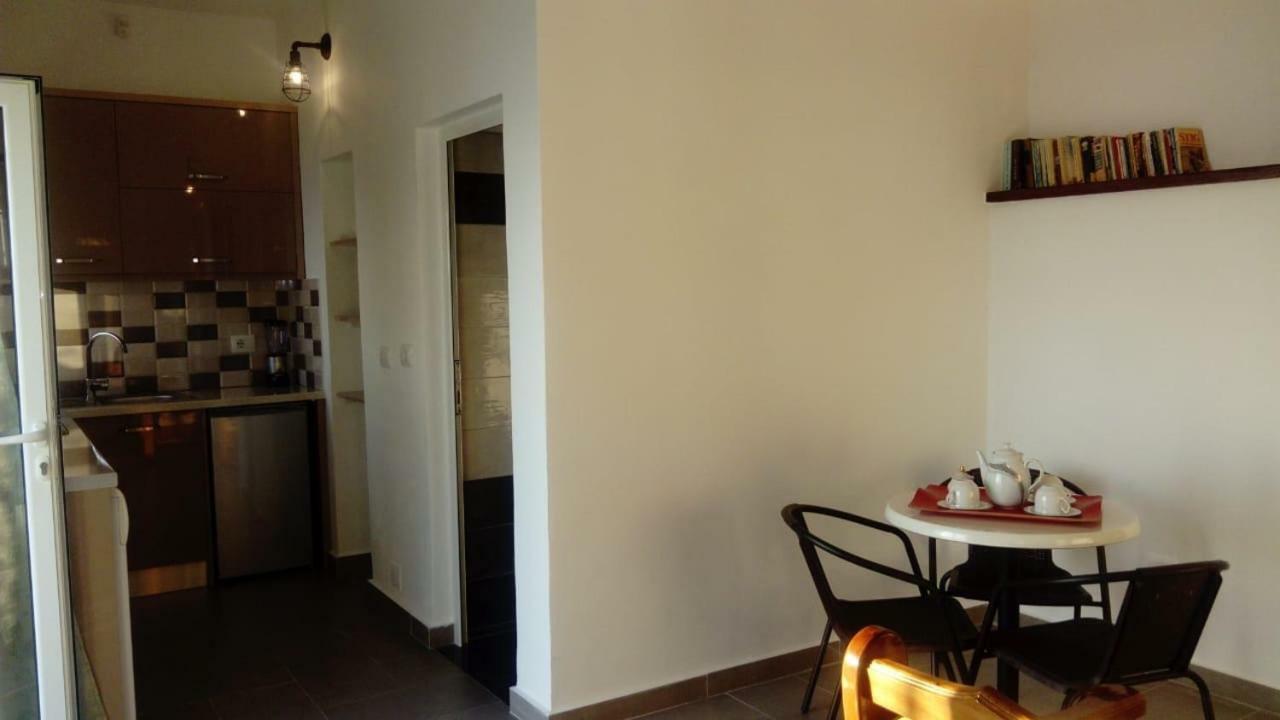 Valentina Rooms Qeparo Kültér fotó