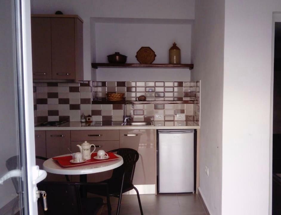 Valentina Rooms Qeparo Kültér fotó