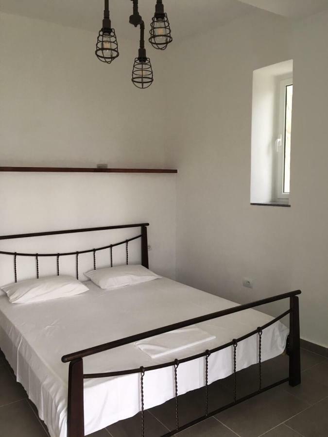 Valentina Rooms Qeparo Kültér fotó